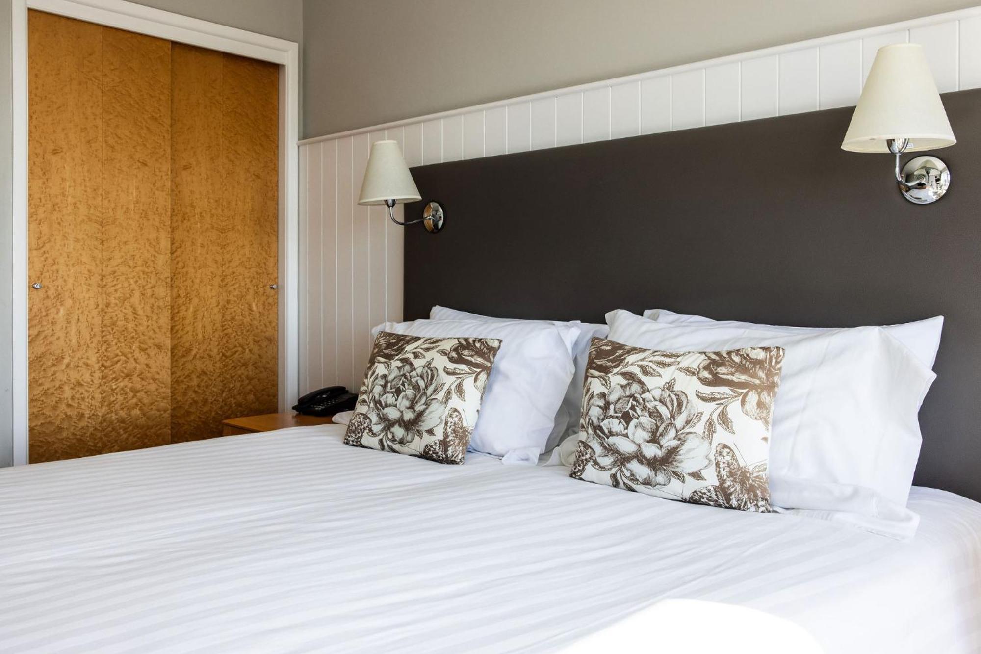Hotel Cristina St Lawrence Ngoại thất bức ảnh