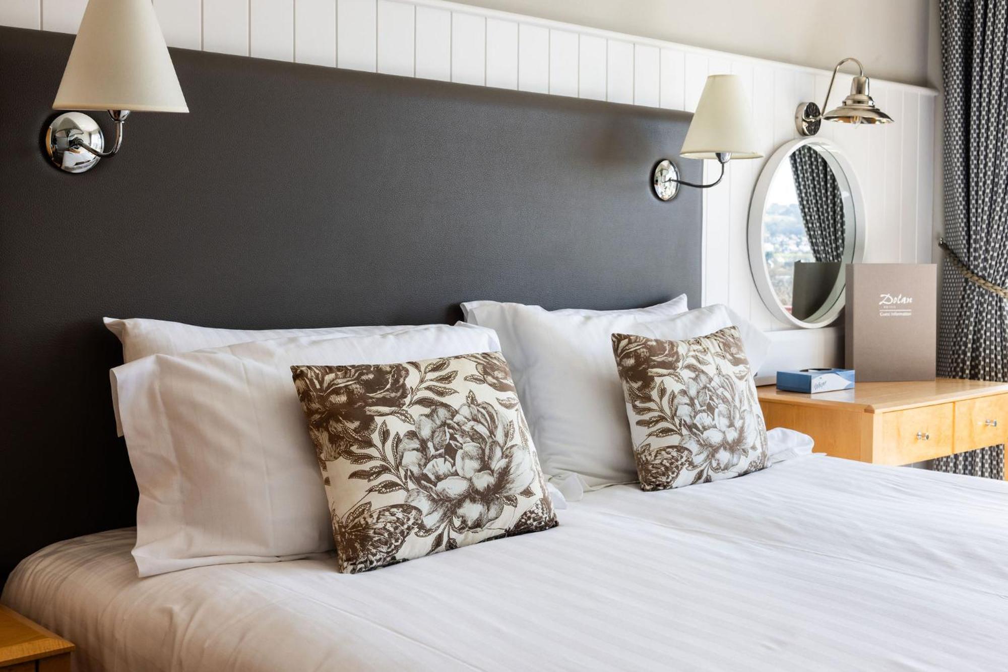 Hotel Cristina St Lawrence Ngoại thất bức ảnh