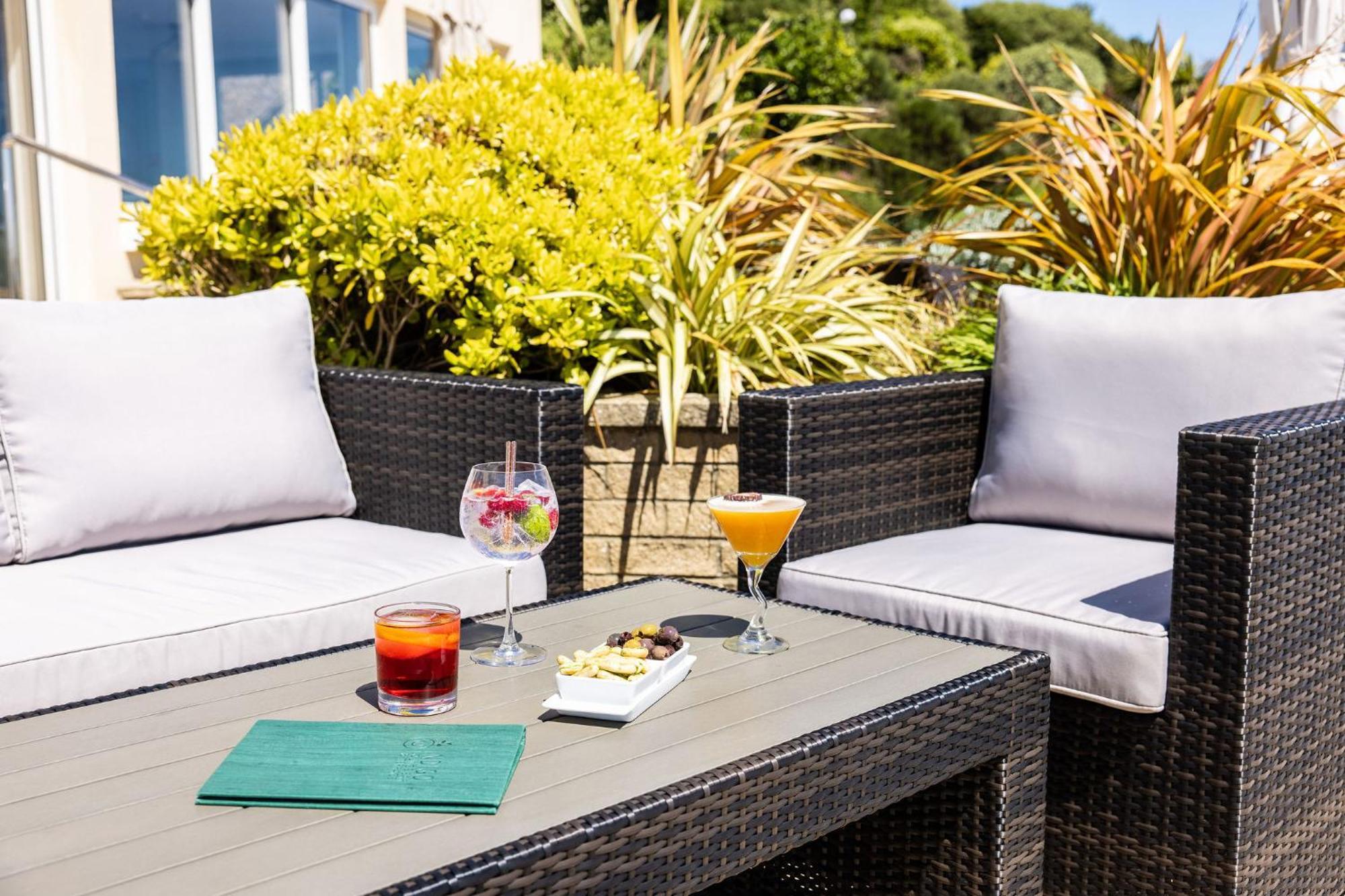 Hotel Cristina St Lawrence Ngoại thất bức ảnh